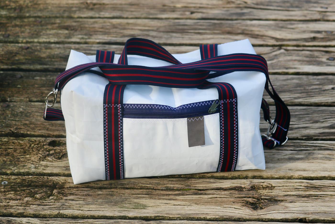 Nautischer Verlag NV Segeltasche Anholt mit farbiger Gurt (L 40 x B 20 x H 22 cm)