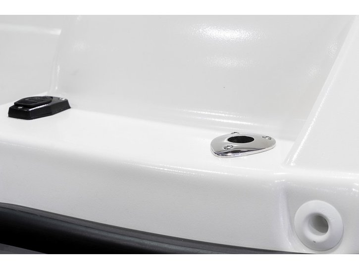 Terhi Flaggenstockhalter ( versenkt ) - Terhi