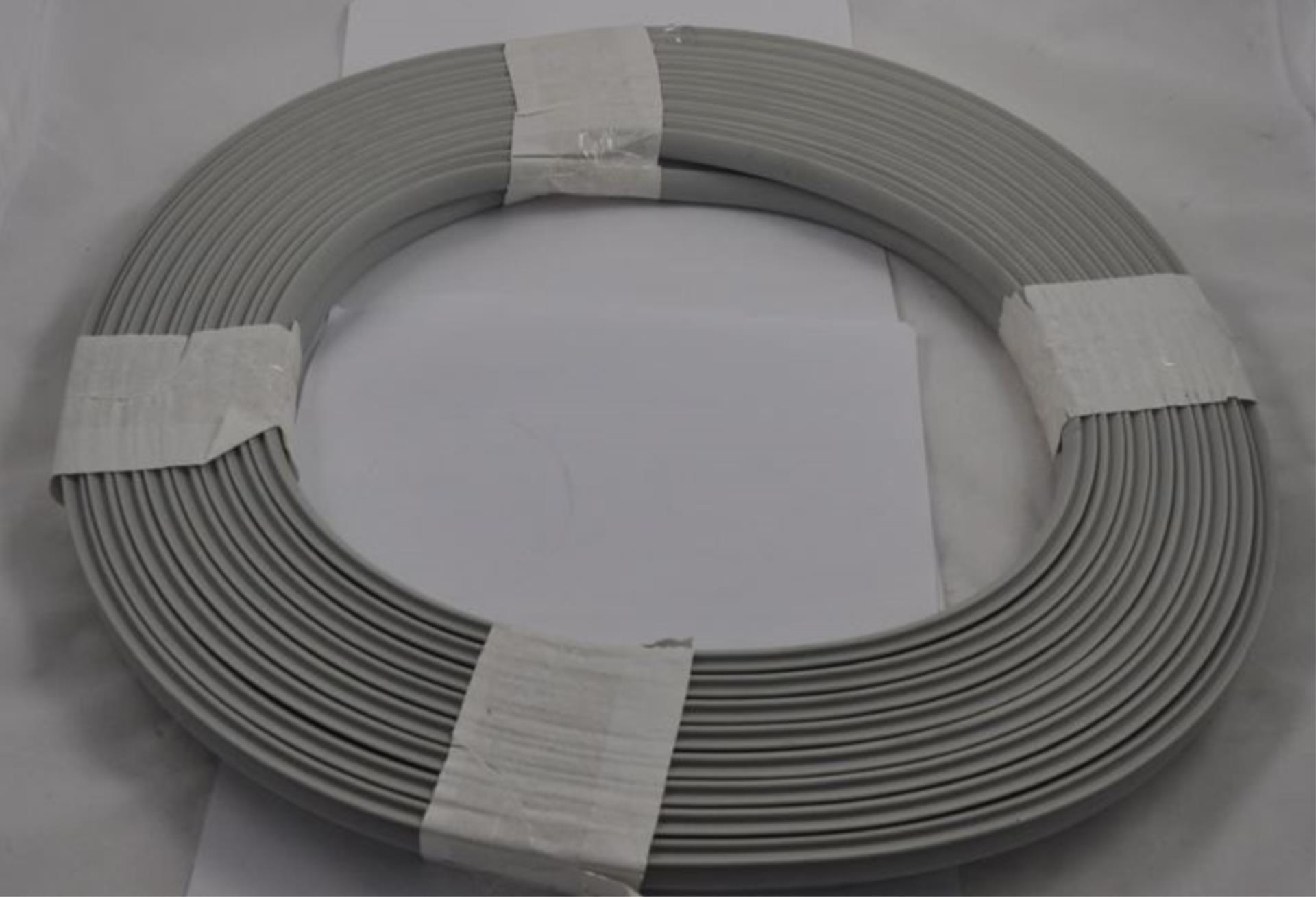 Vetus Abdeckleiste helllgrau für Rond 42 x 48mm (20 Meter)