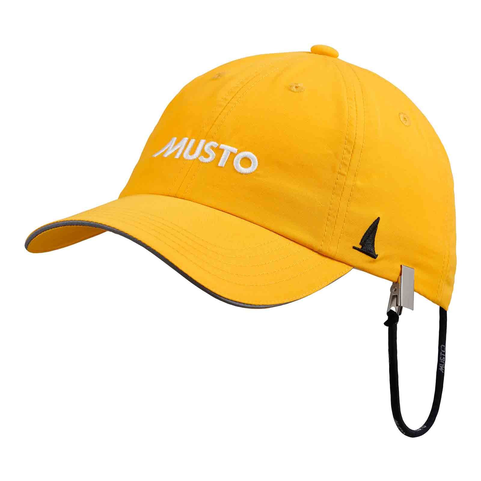 Musto Essential Fast Dry Crew Cap, gold
