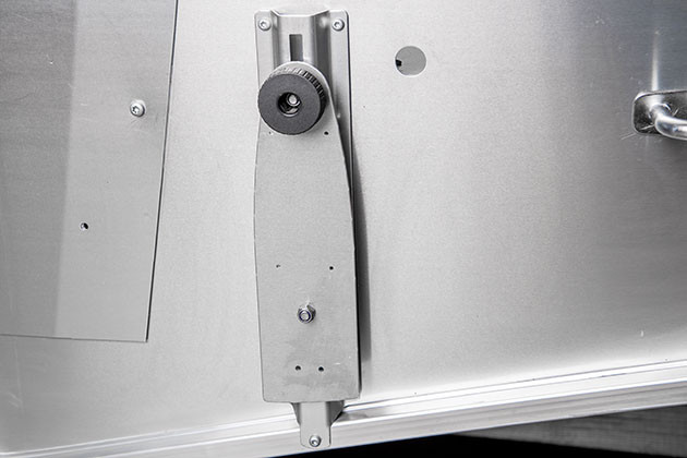 Linder Befestigung für Echolot