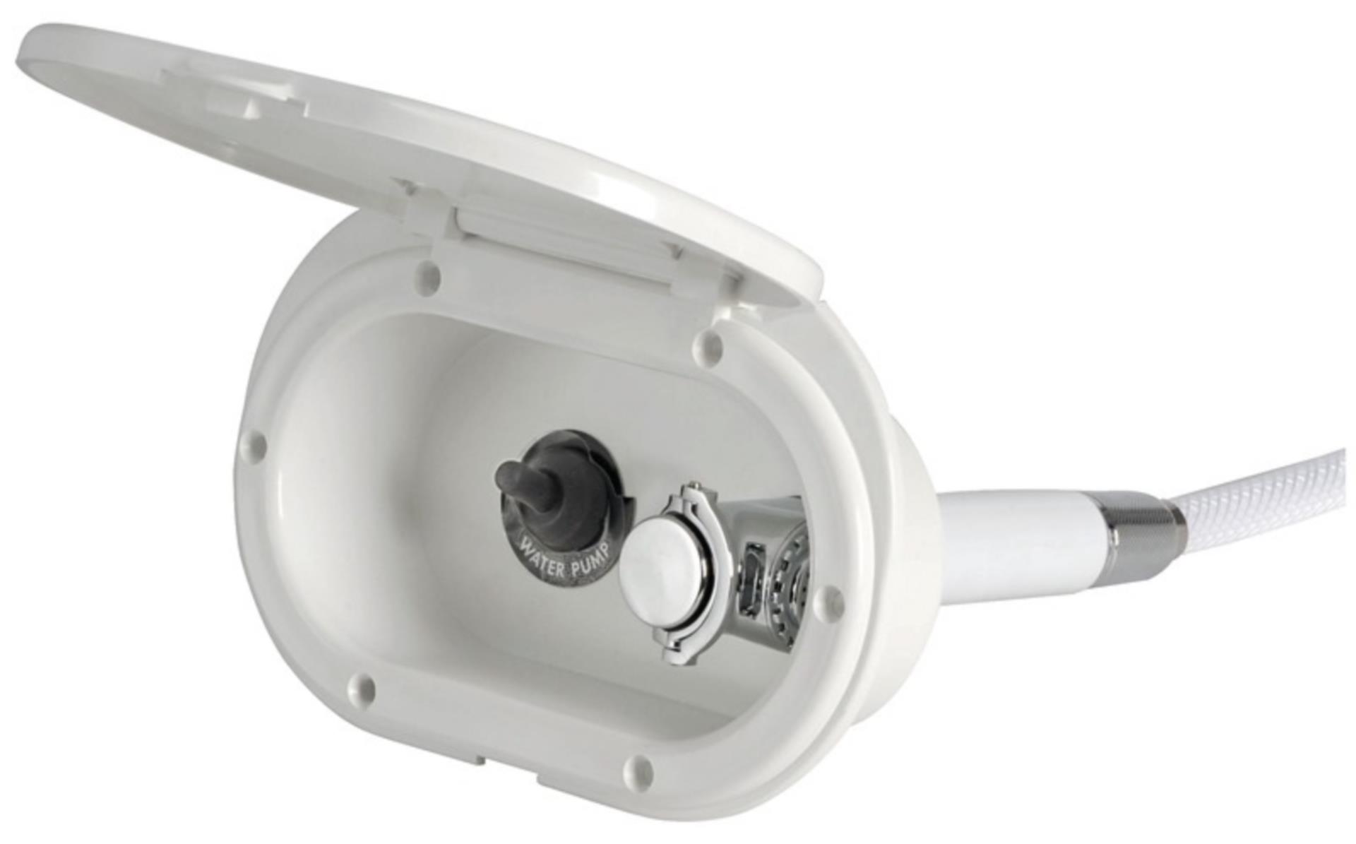 Osculati Cockpitdusche mit Einbaukasten und Schalter Osculati Cockpitdusche mit Einbaukasten und Schalter