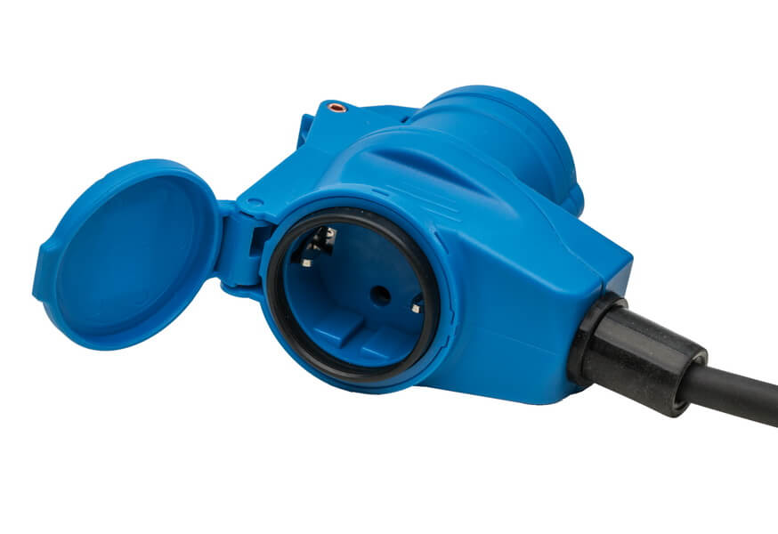 CEE Norm CEE-Adapterleitung - CEE-Stecker / Schuko Winkelkupplung