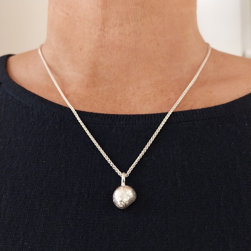 WattenLiebe Strandschnecke Kettenanhänger, Gewicht 3,5gr, Größe 17mm