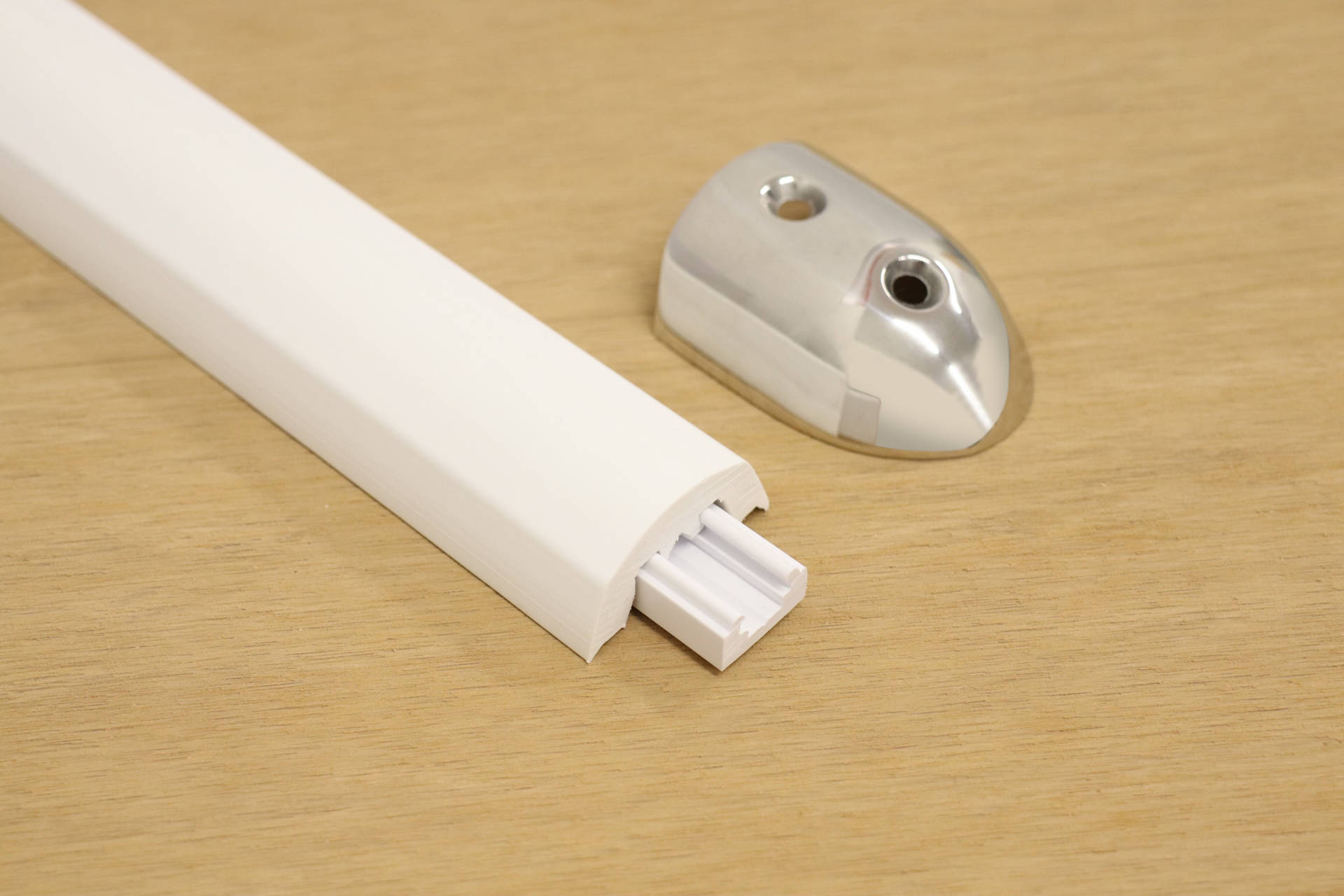 Wilks Scheuerleiste Click 38 mm weiß