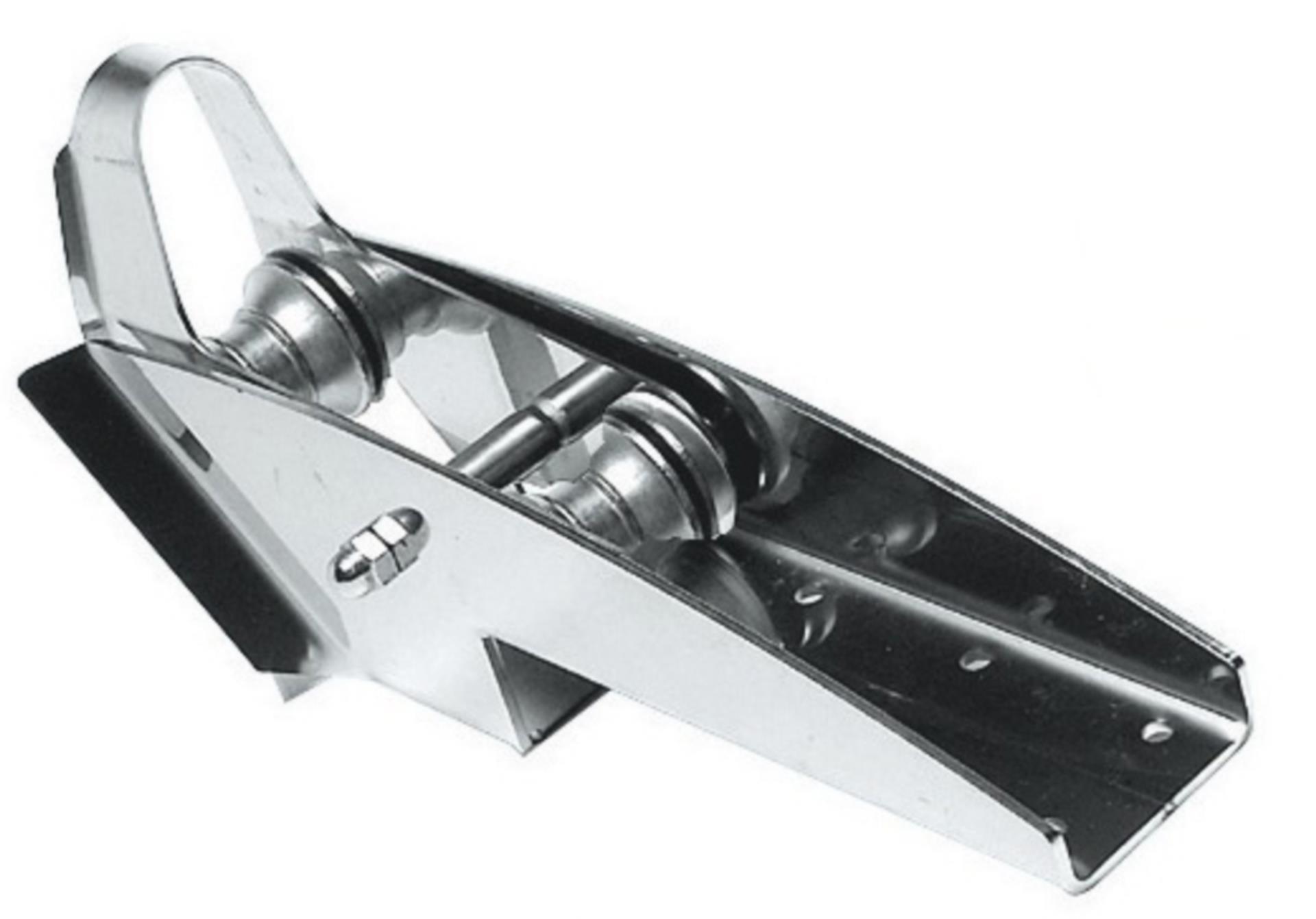 Osculati Bugrolle mit Wippe bis 20 kg Osculati Bugrolle mit Wippe bis 20 kg