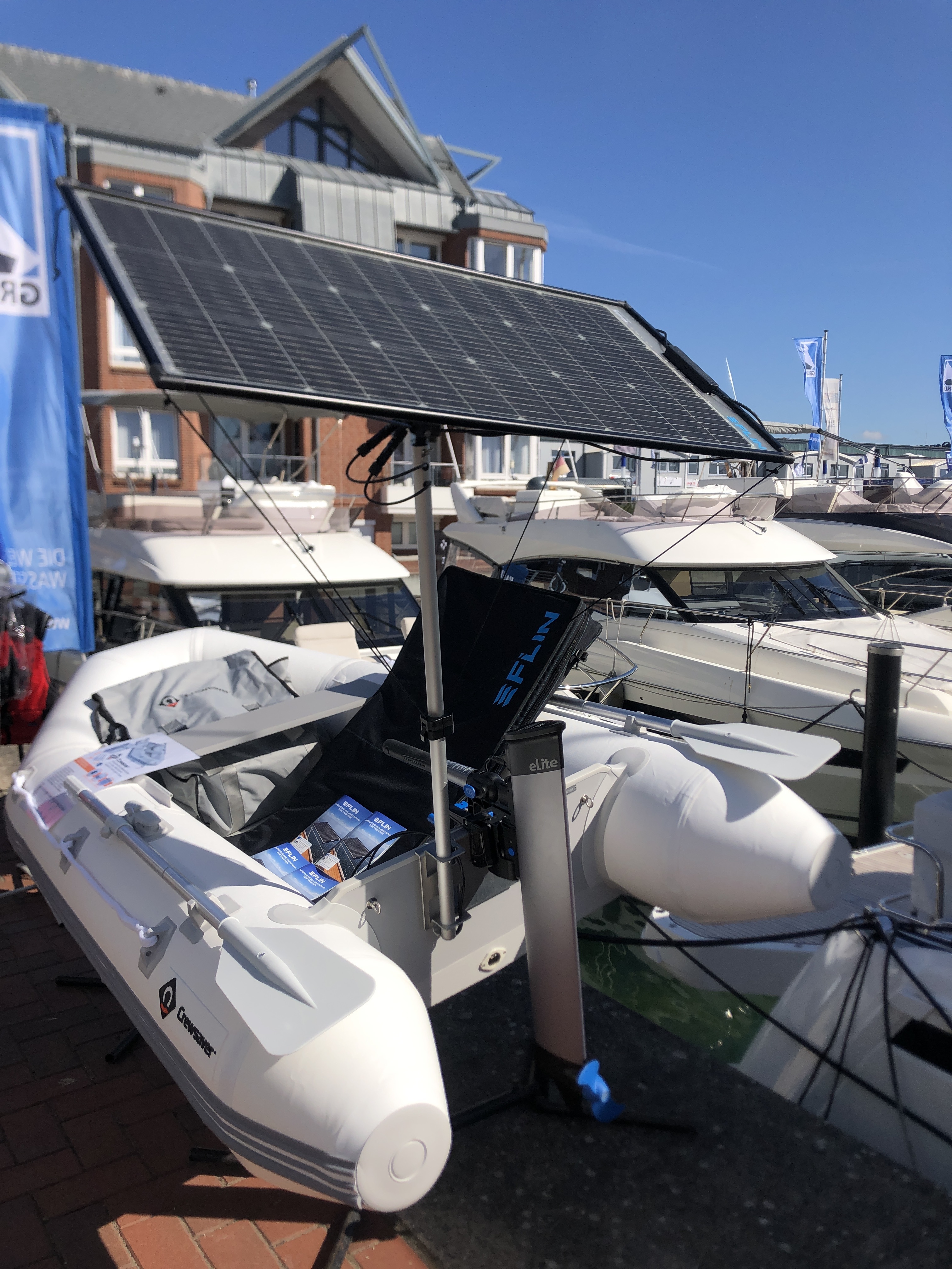 Crewsaver Air Deck 260 Paket mit ePropulsion eLite & FLINdinghy 100 W