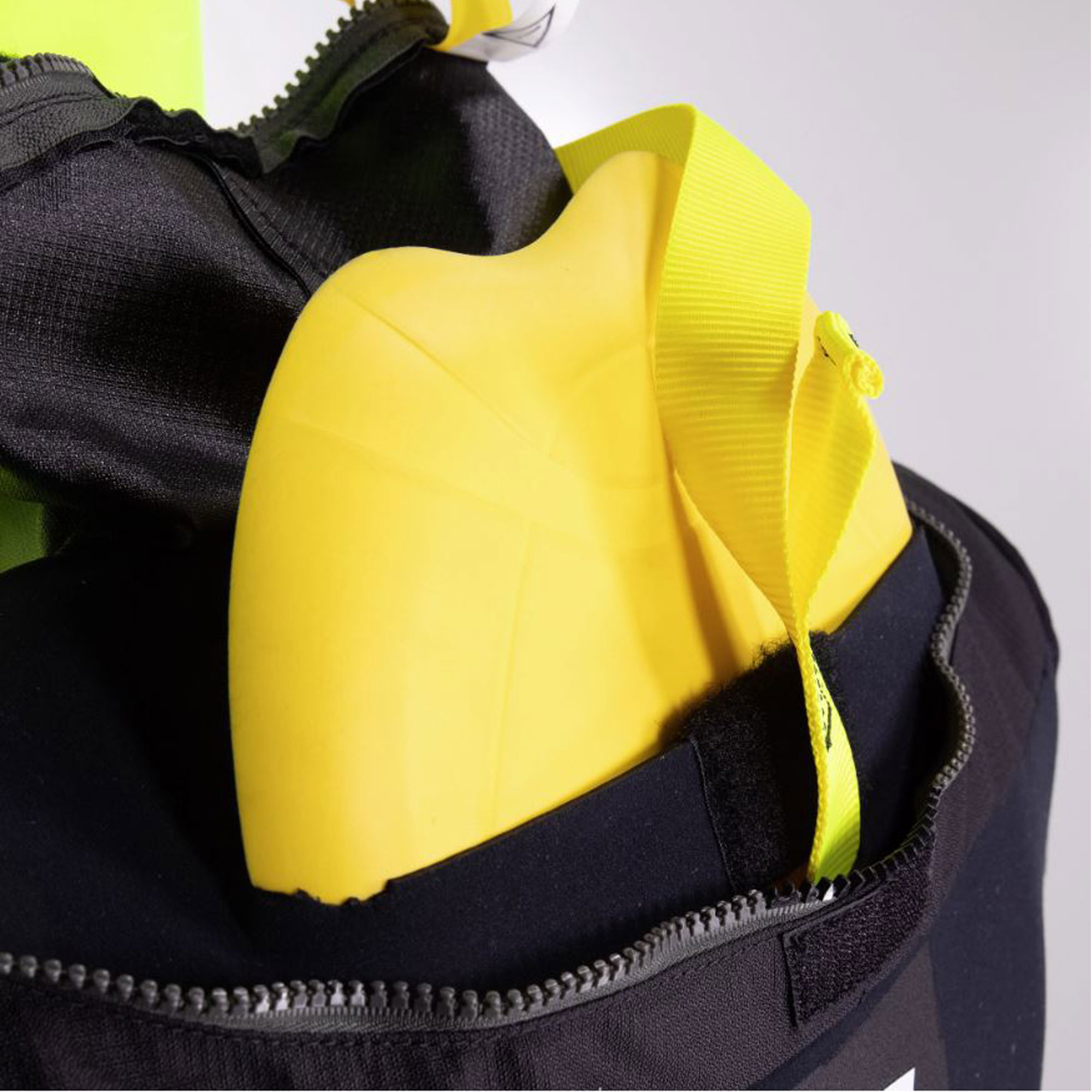 SECUMAR Furio Rettungsweste 80-100 kg SECUMAR Furio Rettungsweste 80-100 kg