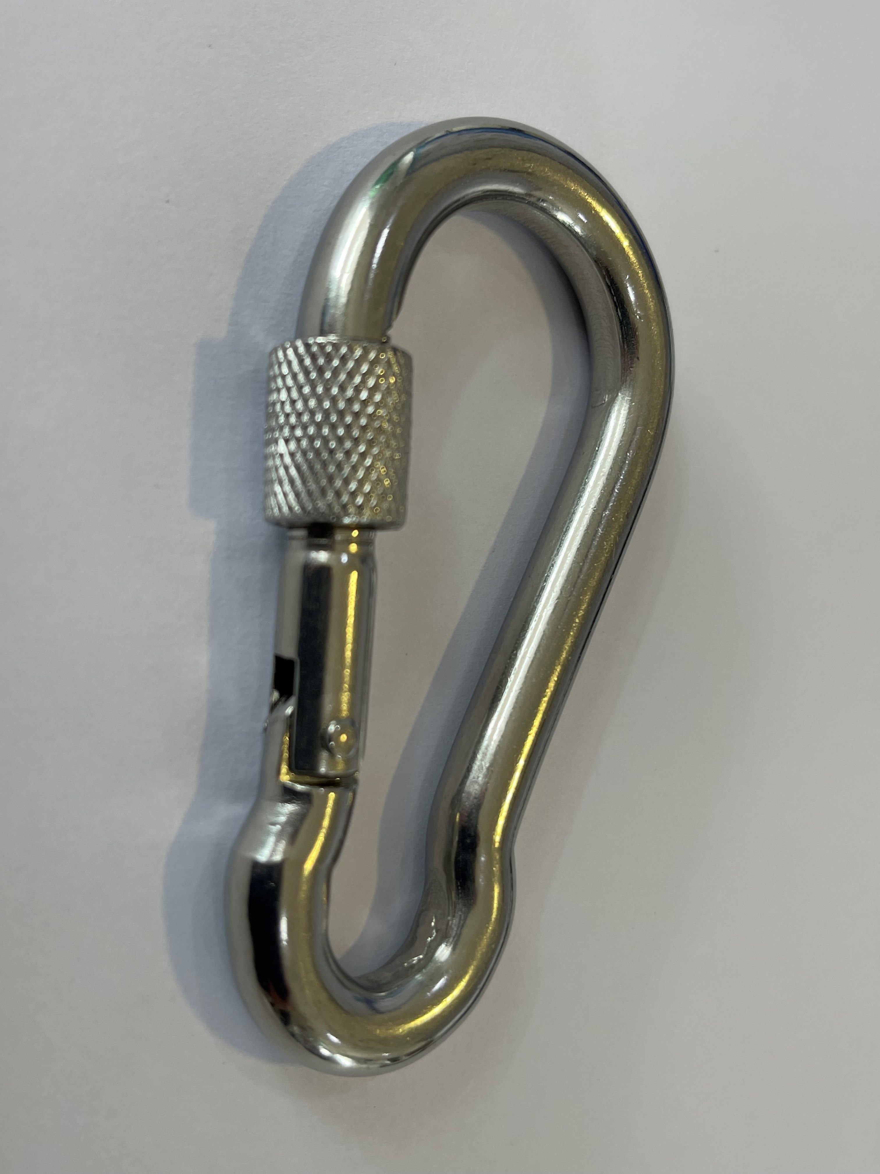 Osculati Karabiner Edelstahl mit Sicherungsmutter 6 mmØ, 60 mm Osculati Karabiner Edelstahl mit Sicherungsmutter 6 mmØ, 60 mm