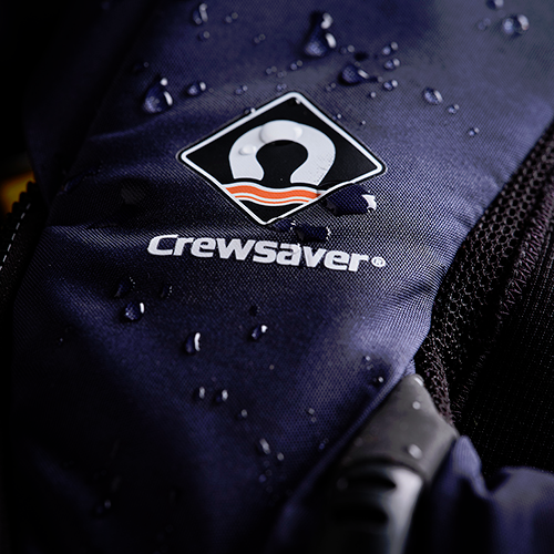Crewsaver Ergofit 190N inklusive Harness, Spraycap und Notlicht Crewsaver Ergofit 190N inklusive Harness, Spraycap und Notlicht