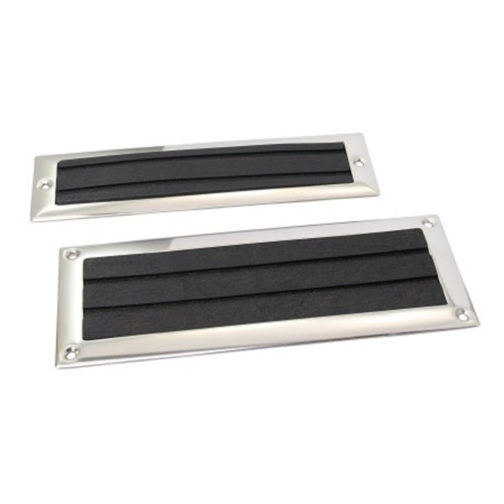 Lindemann Trittschutz mit schwarzen Gummi, 213 x 57 mm Lindemann Trittschutz mit schwarzen Gummi, 213 x 57 mm