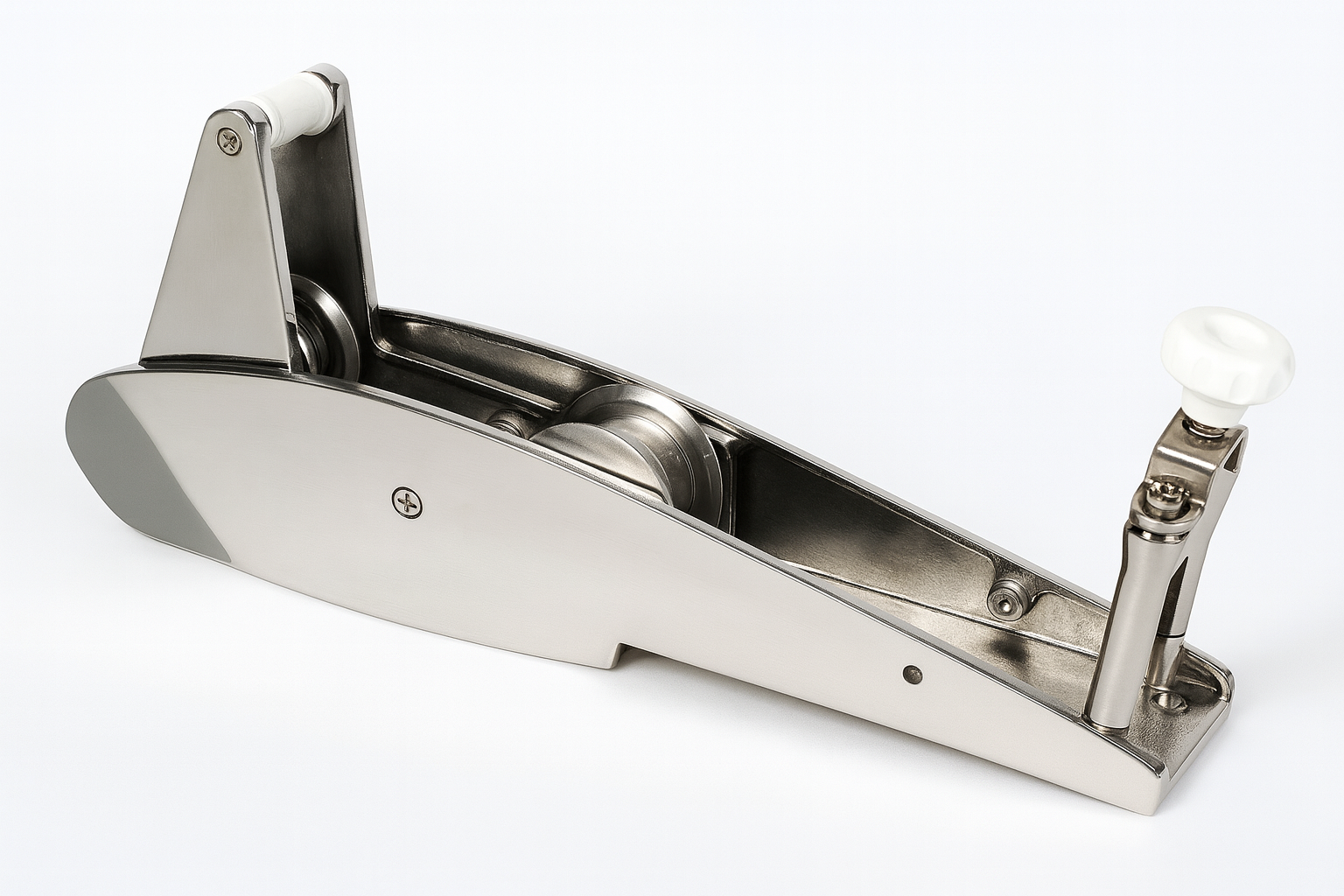 Osculati Bugrolle mit Wippe & Ankersperre, 530 mm (Anker bis 20 kg)