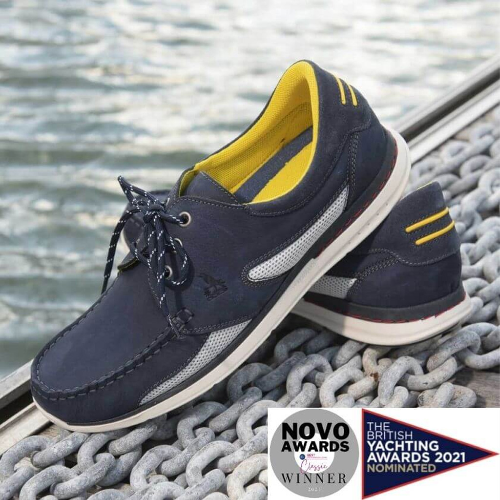 Wuzzos Corinthian Pro Bootsschuh navy Gr.4