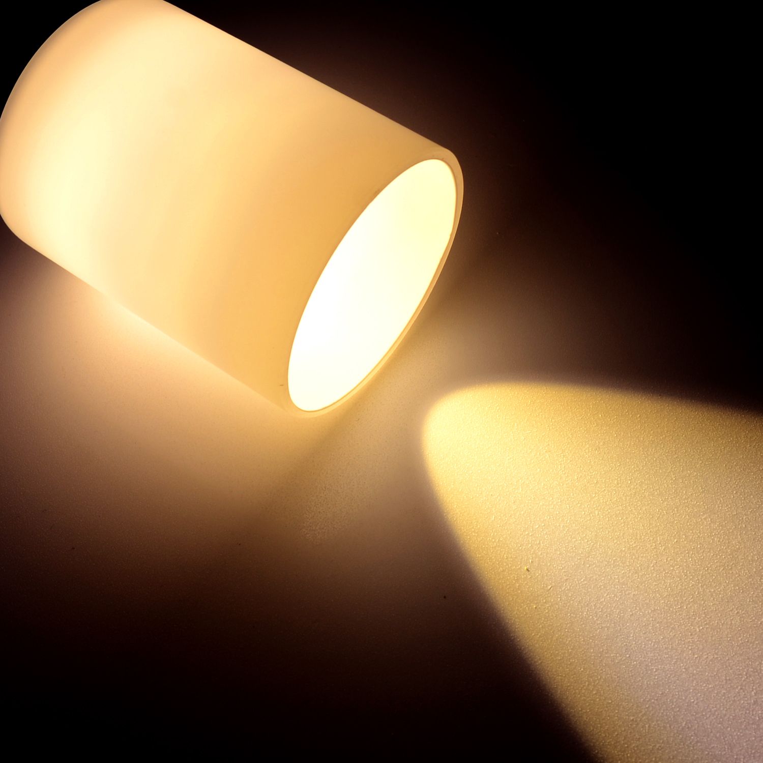 Talamex LED-Wandleuchte Girare 10 - 30 V, 3000K dimmbar und mit usb-c