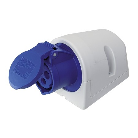 CEE Norm CEE-Aufbaudose, schräg