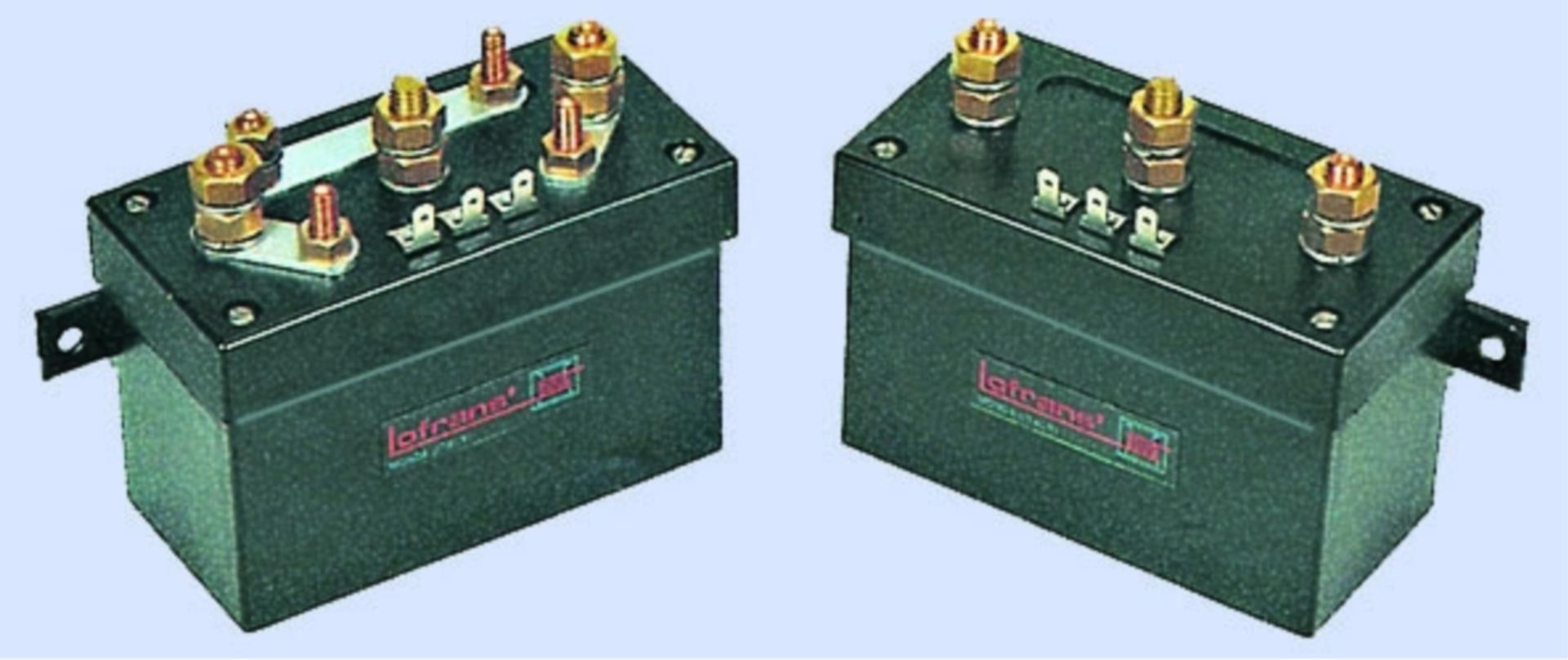 Doppelrelaisschalter 12V, 1500 Watt, 3-Pole