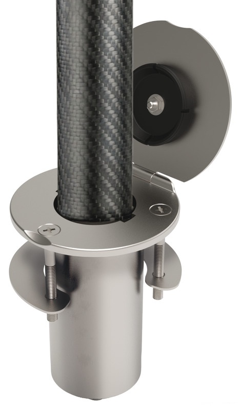 Osculati Versenkte Buchse für Karbongestänge mit Scharnierdeckel, 6° Winkel