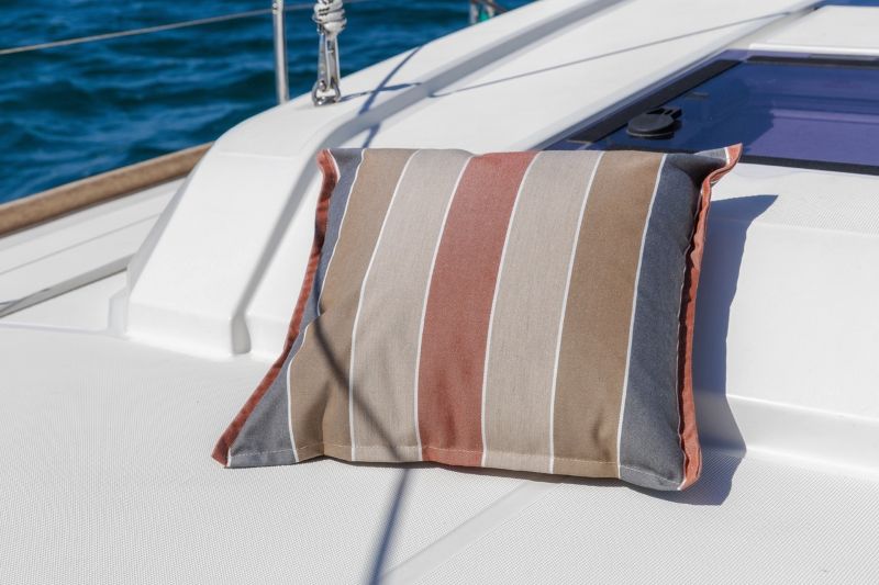 NV Equipment Paros Quadratisches Kissen, 40 x 40 cm