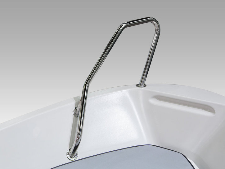 Terhi Haltebügel am Bug für Terhi 400