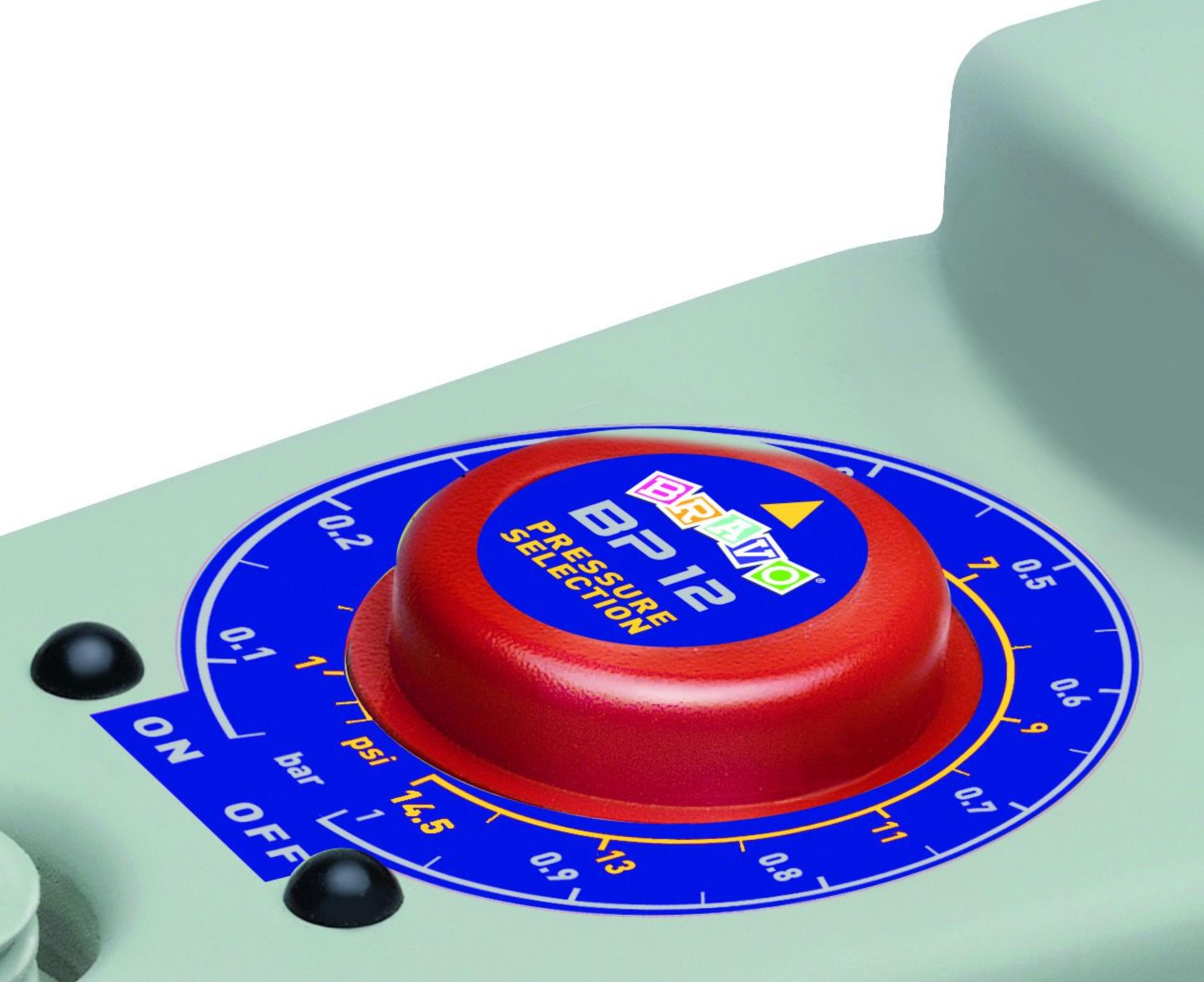 Bravo Luftpumpe Bravo BPT12 mit Manometer