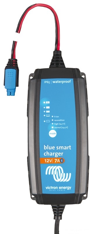 victron energy Victron Blue Smart IP65 Charger, 25 A Ladegerät