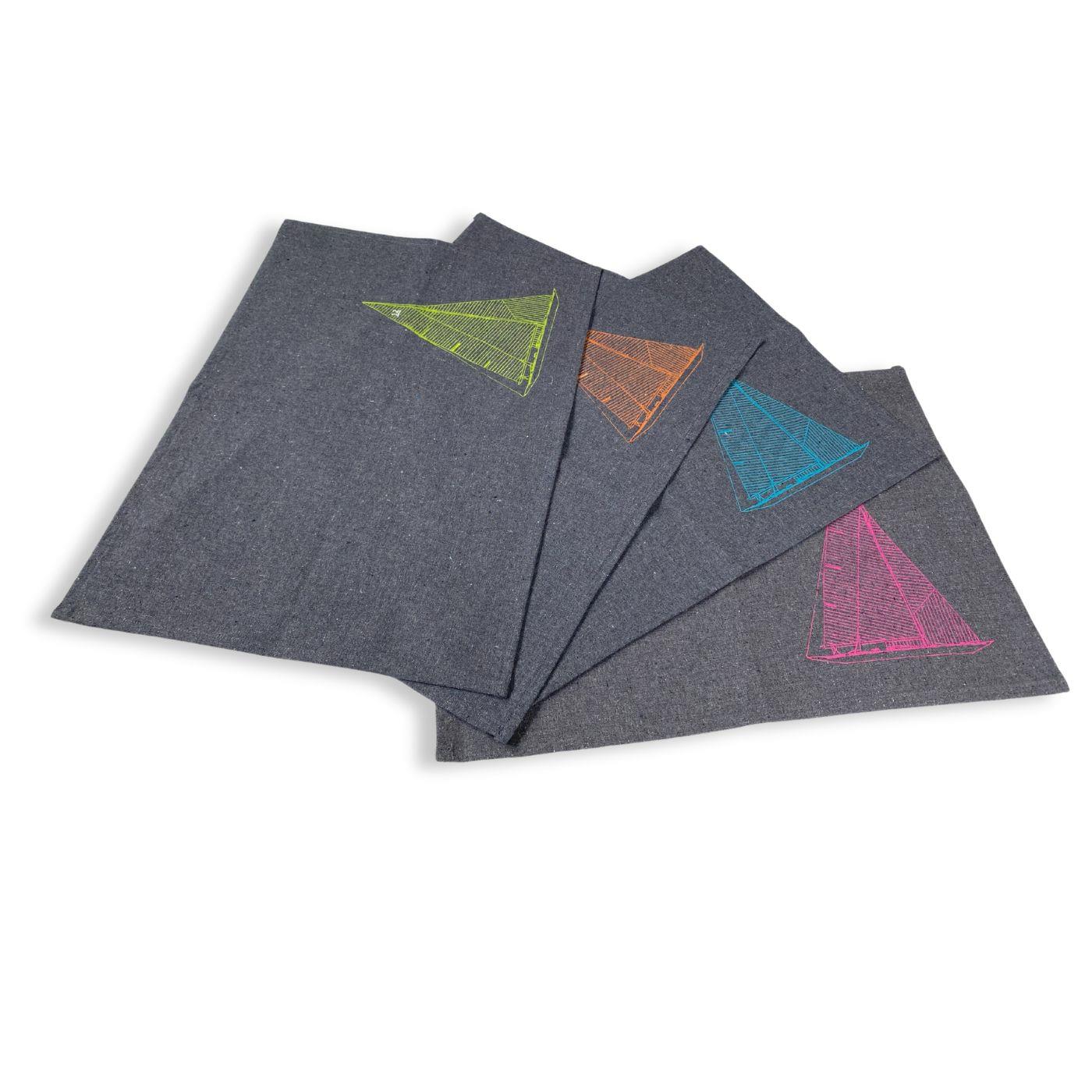 Nautischer Verlag NV Tischsets 12mR grau/ bunt, 48 cm x 34 cm (4er-Set)