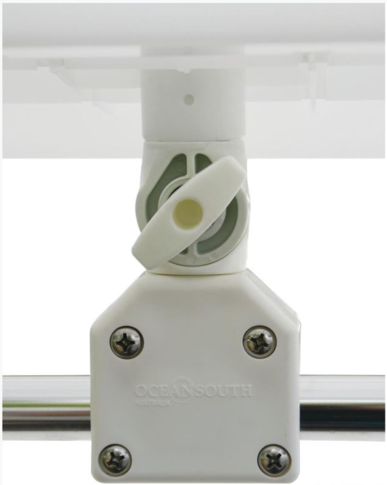 Osculati Filitierbrett / Köderbrett mit Relingshalterung bis 25 mmØ Osculati Filitierbrett / Köderbrett mit Relingshalterung bis 25 mmØ