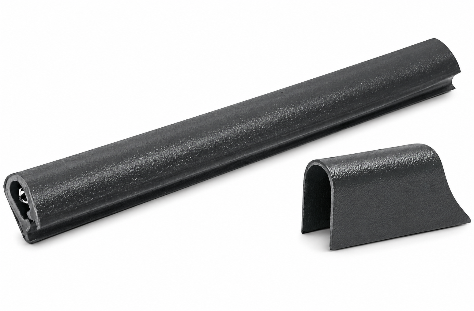 Osculati Profilscheuerleiste PVC 18 x 26 mm, schwarz (24 Meter)