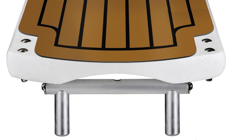 Osculati Gangway Polyurethan 2200 mit braunen EVA Belag, 2,2 Meter  Osculati Gangway Polyurethan 2200 mit braunen EVA Belag, 2,2 Meter