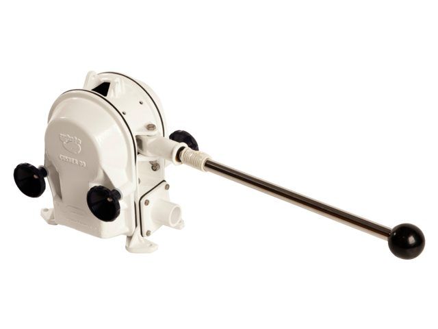 Whale Gusher 30 Bilgenpumpe, Schottmontage