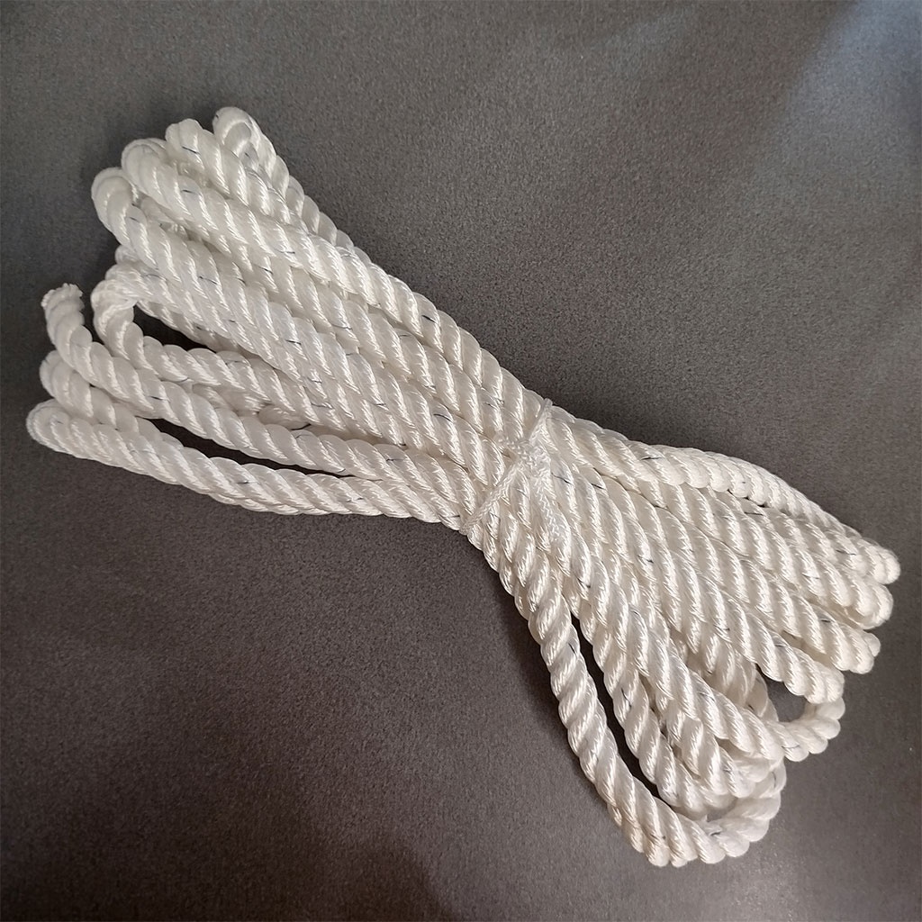Liros Festmacher 8 mmØ x10 Meter, weiß mit 1 x Auge 40 cm (BL 1100 kg)
